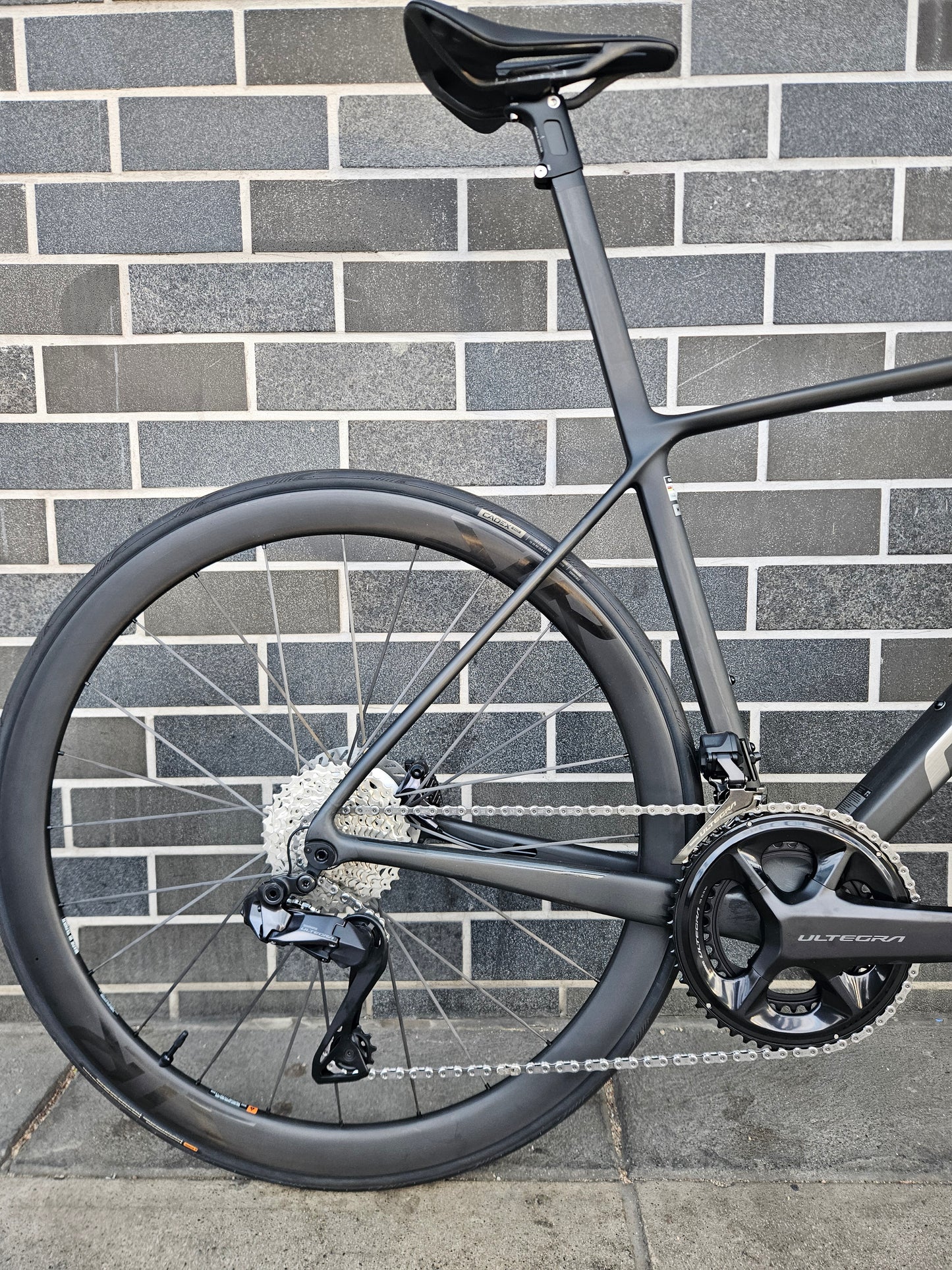 Giant - Tcr SL Raw carbon (Shop build) medium only