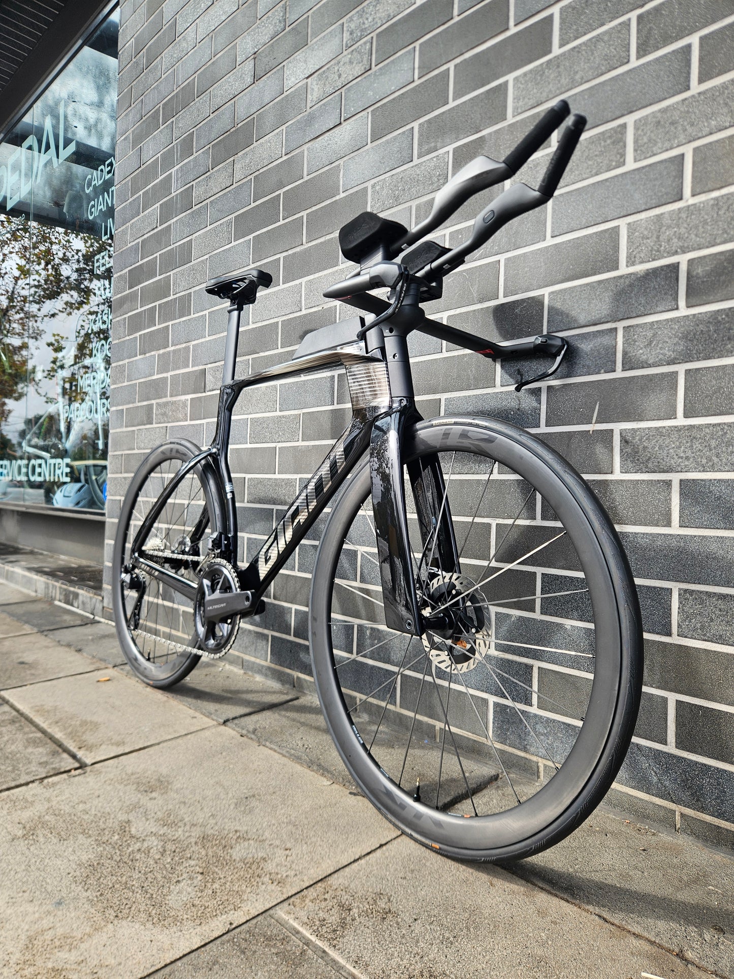 Giant - Trinity Advanced SL Frameset (Triathlon) & Frameset build w/Ultegra Di2