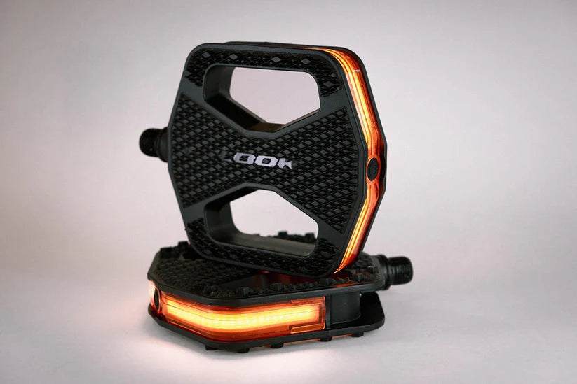 LOOK - GEO CITY VISION Pedal w/ USB light