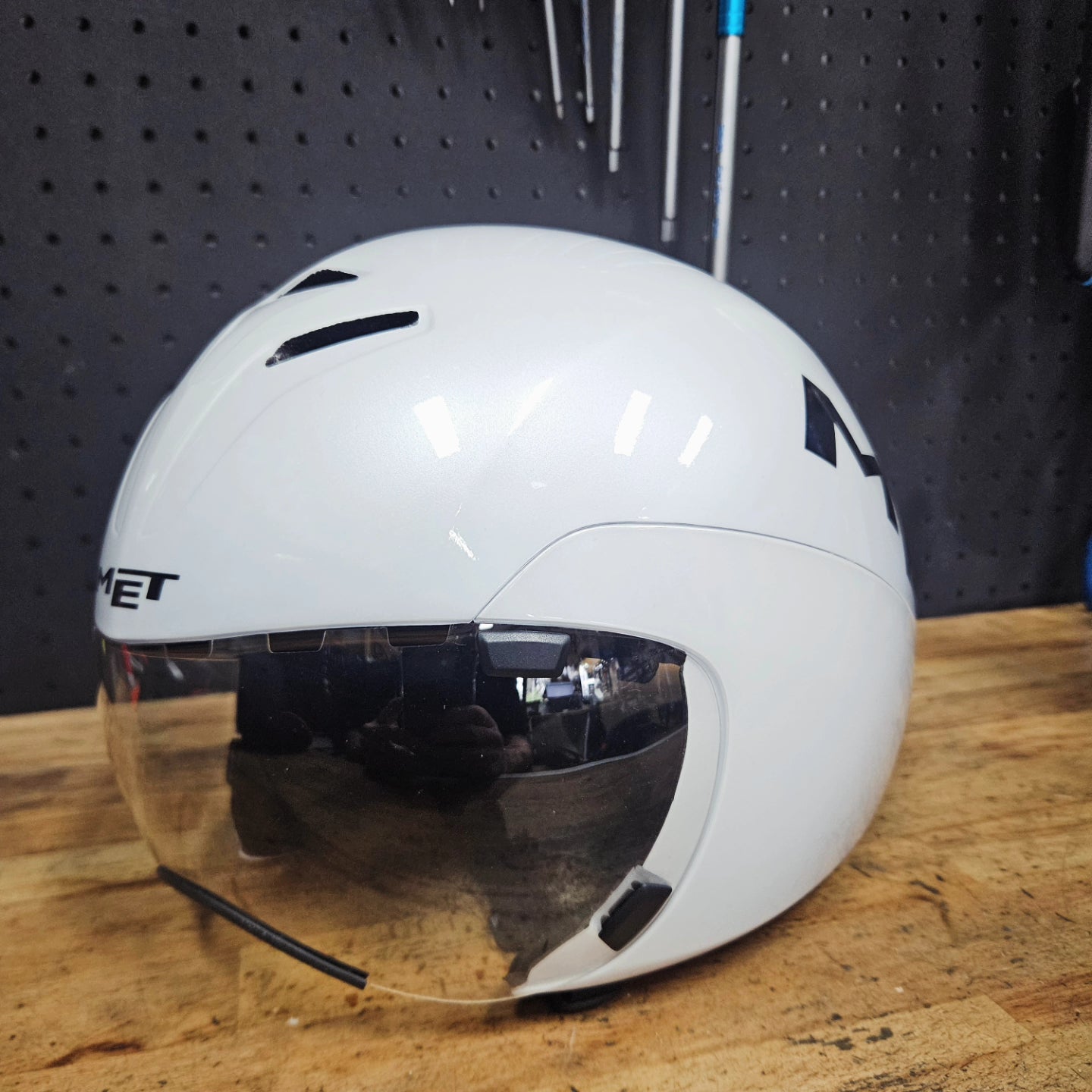 Met - Drone TT helmet wide body II